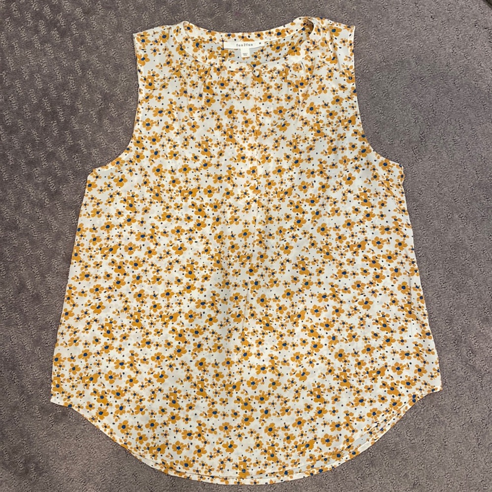 EUC- Sleeveless Fun 2 Fun dress blouse